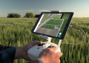Drone software gives offline farmers real-time images
