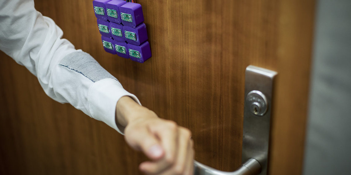 Magnetic smart fabrics will store data in clothes