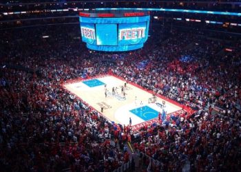 Wearables in the starting lineup for NBA and MLB?